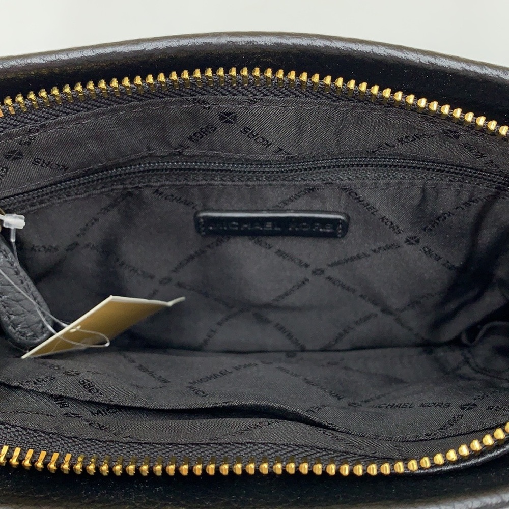 MICHAEL KORS LARGE TRIPLE XBODY BAG BLACK COLOR - Picture 12 of 16